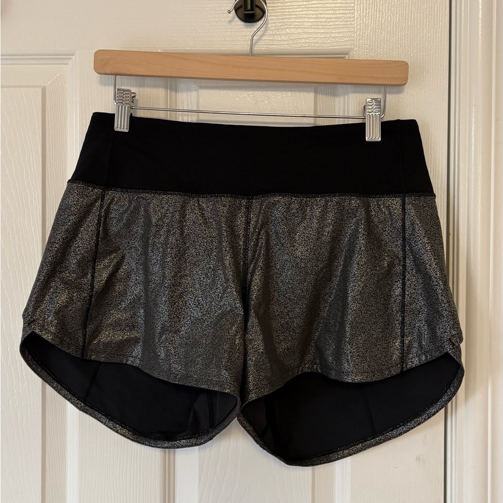 NWOT Lululemon Women's Run Times Short in Luminosity Foil Size 8